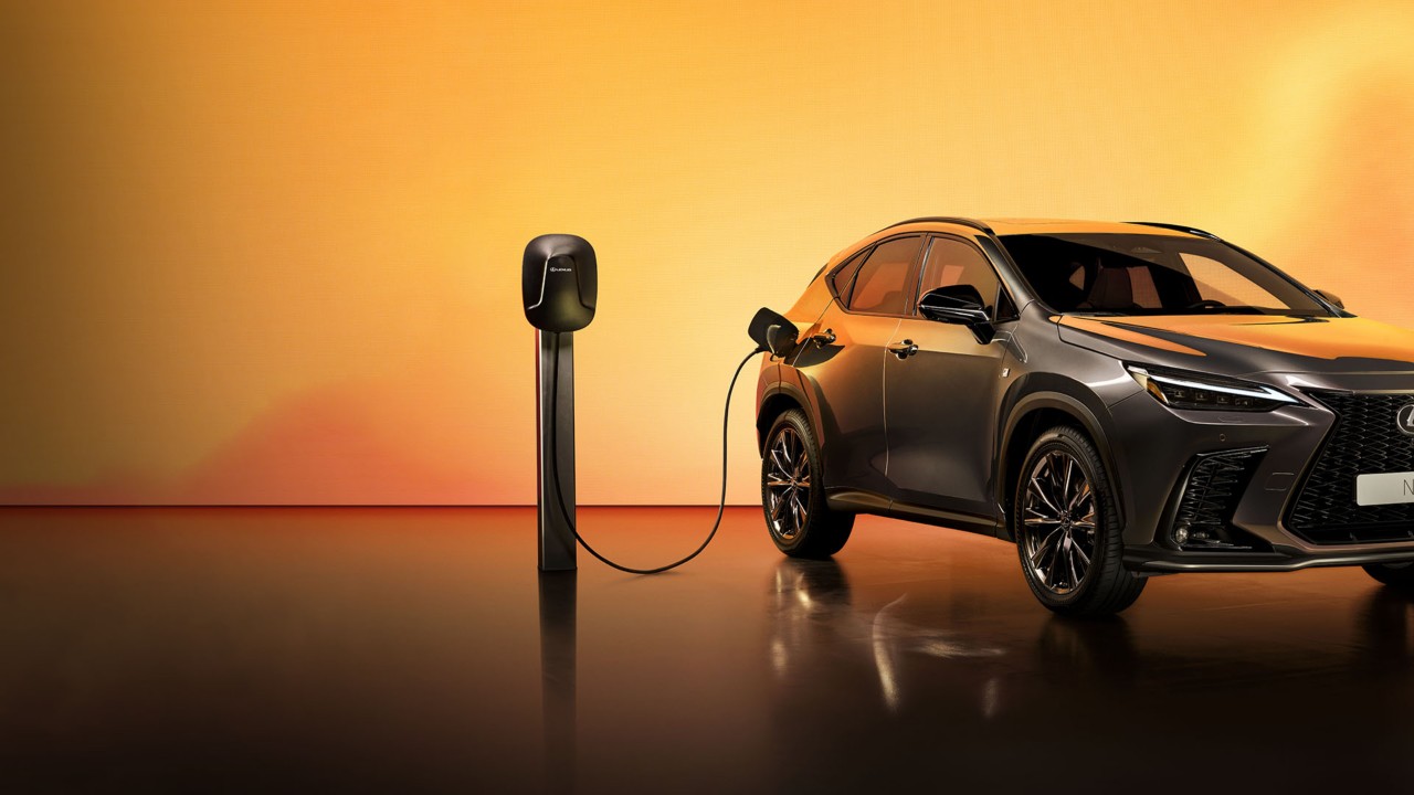 2021-lexus-nx-technology-experience-next-steps-plug-in-hybrid-1920x1080