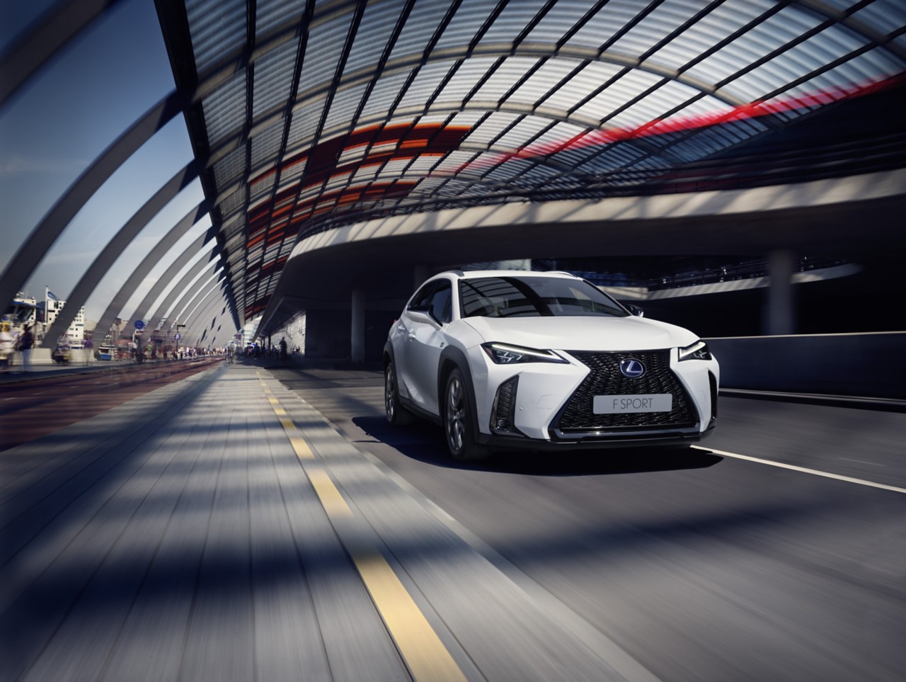 UX - F sport styling