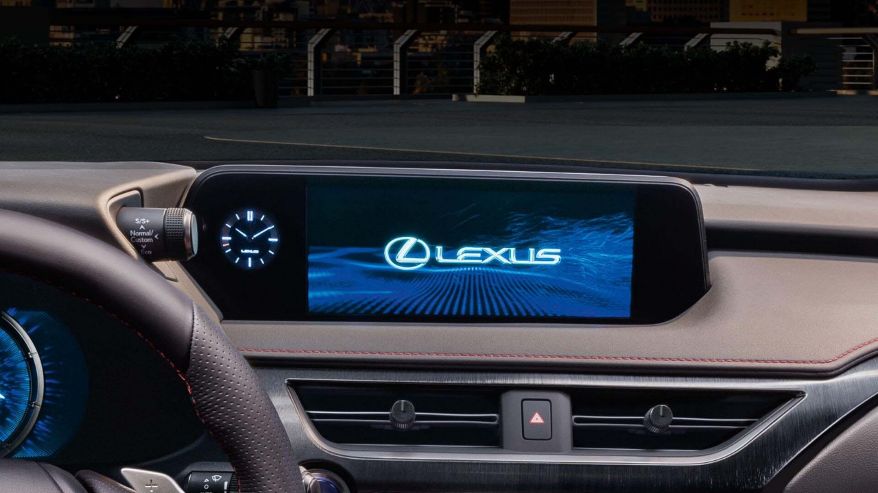 2018-lexus-ux-eu-experience-103-inch-lexus-premium-navigation-1920x1080tcm-3154-1495162